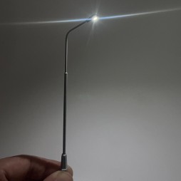 Street lamp light in 0 scale with SMD micro LED for dioramas