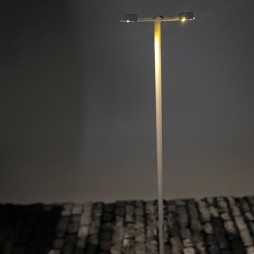 Street lamp light in H0 scale with SMD micro LED for dioramas
