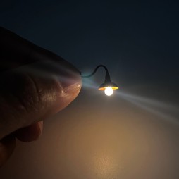 Black street lamp for cribs and dioramas with micro led
