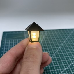 Lanterna da banco in rame colore nero per presepi e diorami con microlampada led