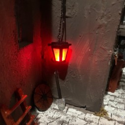 Black street lamp for cribs and dioramas with micro led fire effect