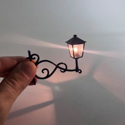 Black street lamp for cribs and dioramas with micro lamp 12v