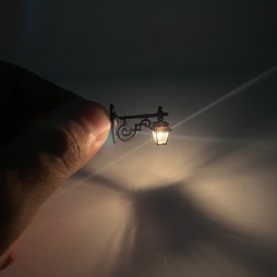 Micro street lamp for cribs and dioramas with micro lamp