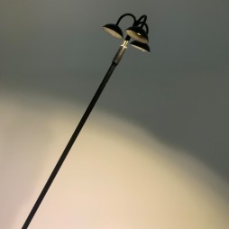 Lampione in rame 23 Cm colore nero per presepi e diorami con microlampada led